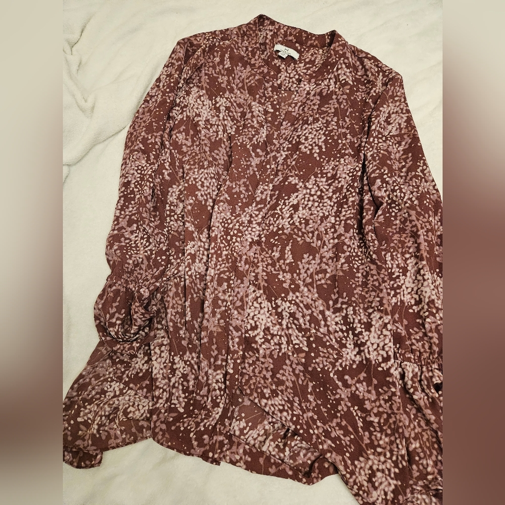 Halston blouse